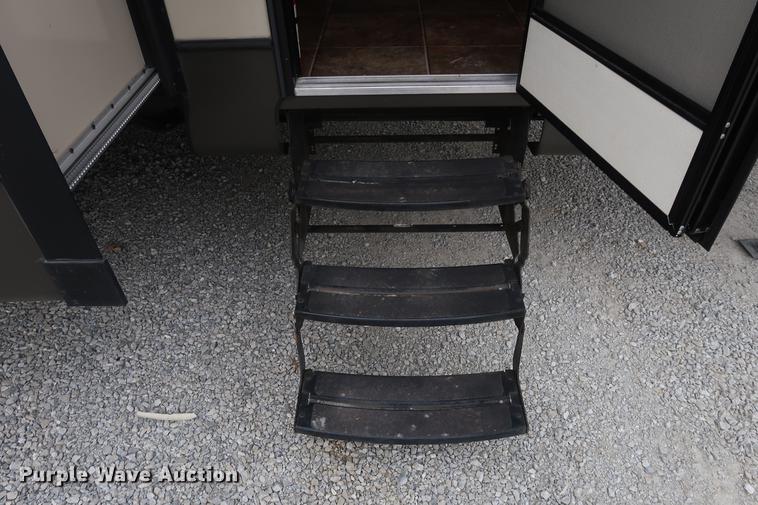 image for item DD5419 2013 Crossroads Reverse Sunset Trail camper