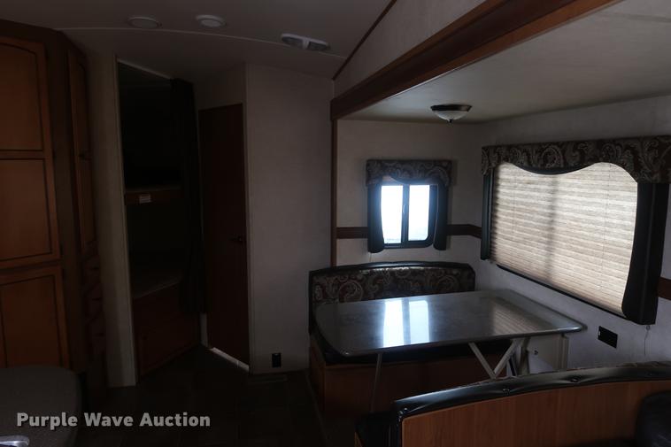 image for item DD5419 2013 Crossroads Reverse Sunset Trail camper