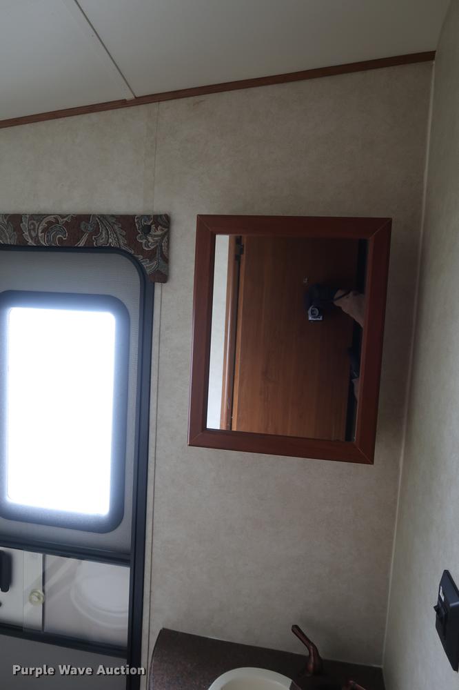 image for item DD5419 2013 Crossroads Reverse Sunset Trail camper