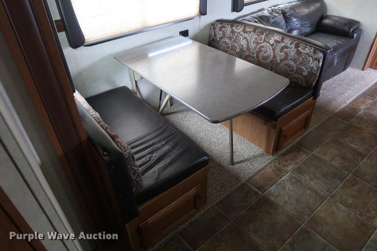 image for item DD5419 2013 Crossroads Reverse Sunset Trail camper