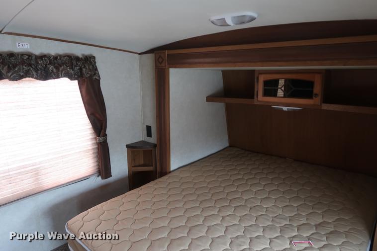 image for item DD5419 2013 Crossroads Reverse Sunset Trail camper