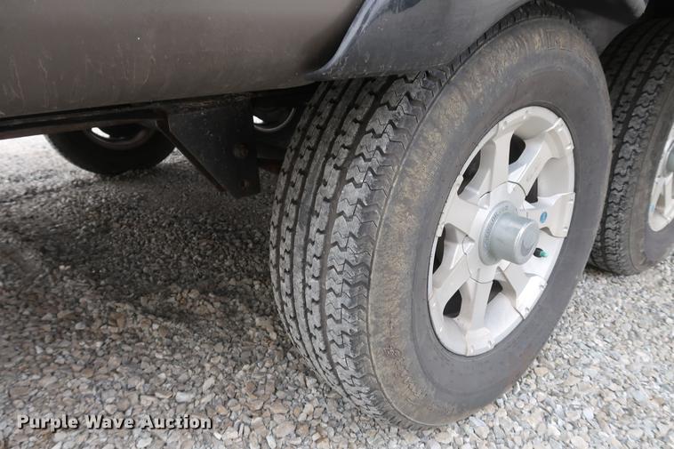 image for item DD5419 2013 Crossroads Reverse Sunset Trail camper