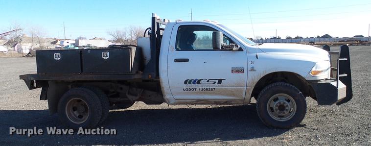 image for item DD5917 2011 Dodge Ram 3500 flatbed pickup truck