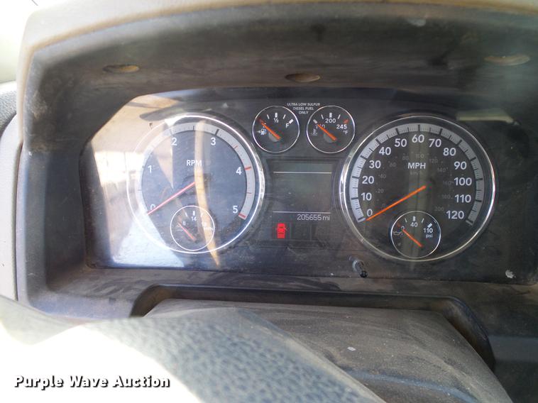 image for item DD5917 2011 Dodge Ram 3500 flatbed pickup truck