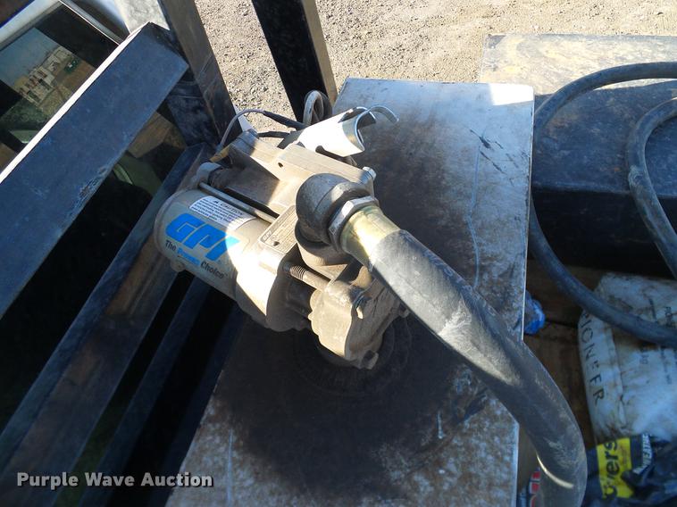 image for item DD5917 2011 Dodge Ram 3500 flatbed pickup truck