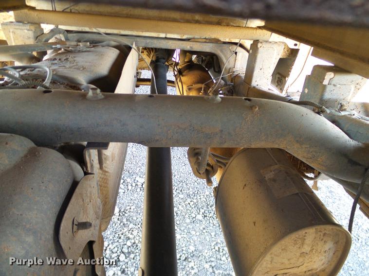 image for item DD5917 2011 Dodge Ram 3500 flatbed pickup truck