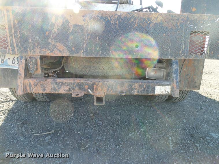 image for item DD5917 2011 Dodge Ram 3500 flatbed pickup truck