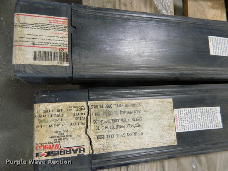 image for item DE9959 (22) containers of welding rods