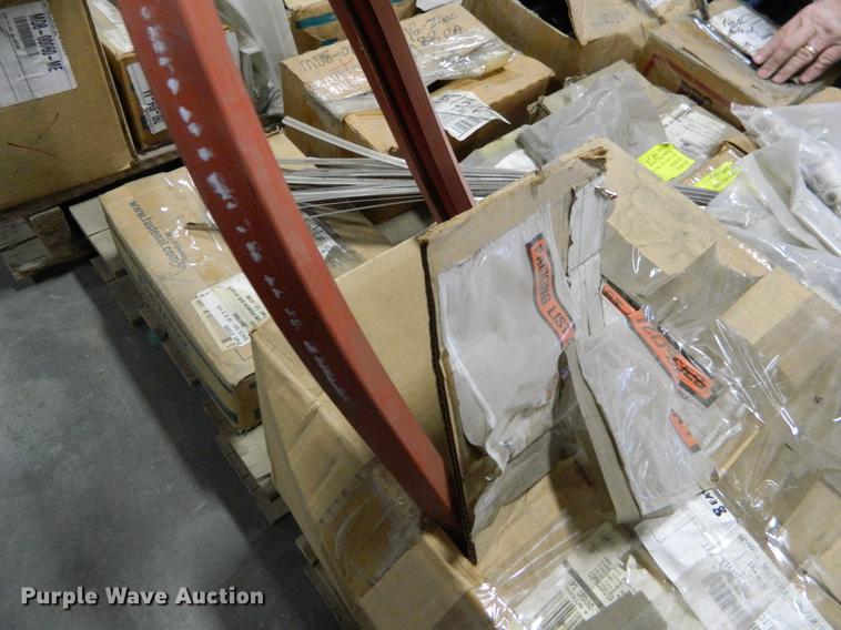 image for item DE9962 Server cabinet