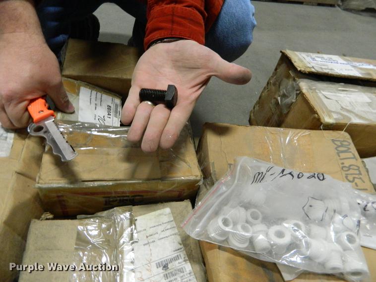 image for item DE9962 Server cabinet