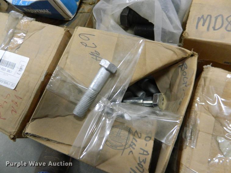 image for item DE9964 Hardware