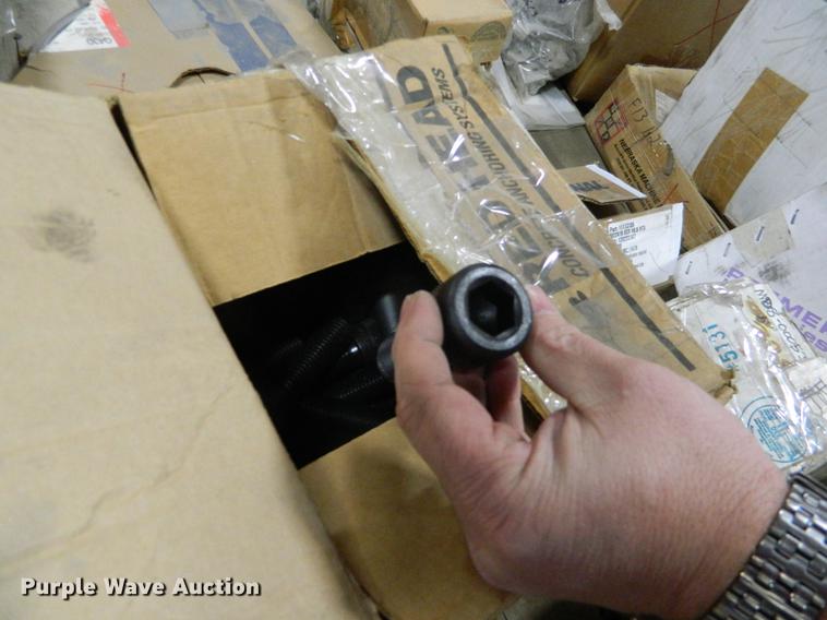 image for item DE9965 Hardware