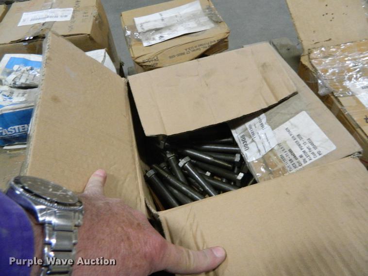 image for item DE9965 Hardware