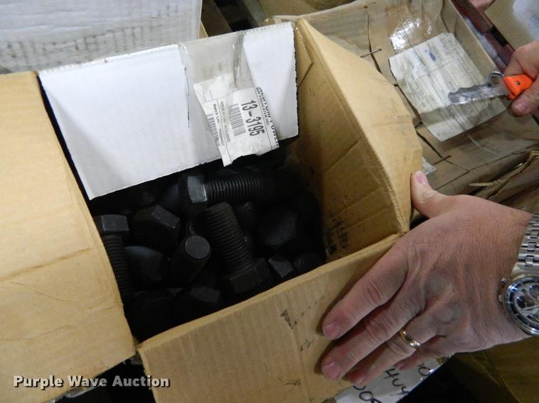 image for item DE9966 Hardware