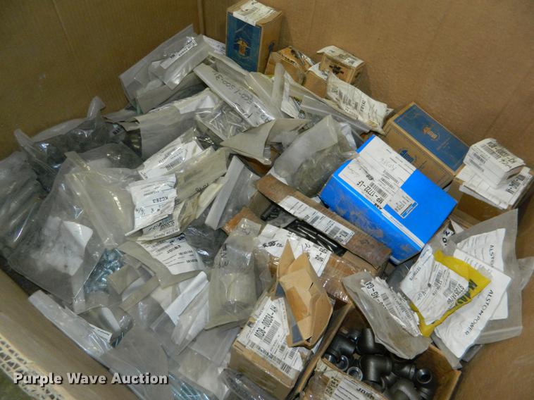 image for item DE9973 Hardware