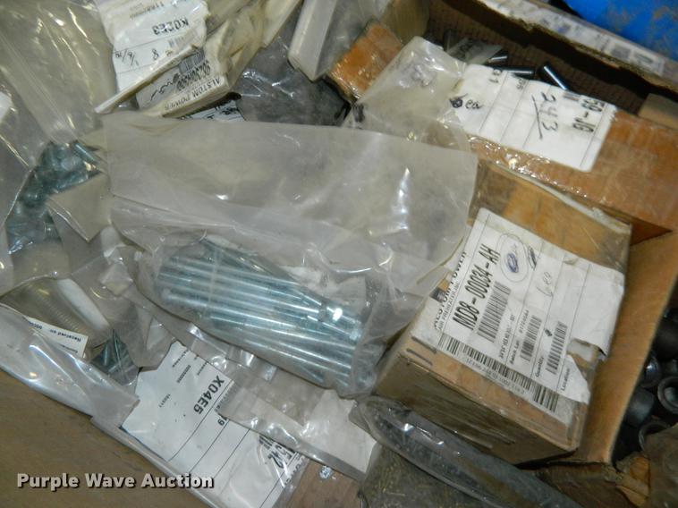 image for item DE9973 Hardware