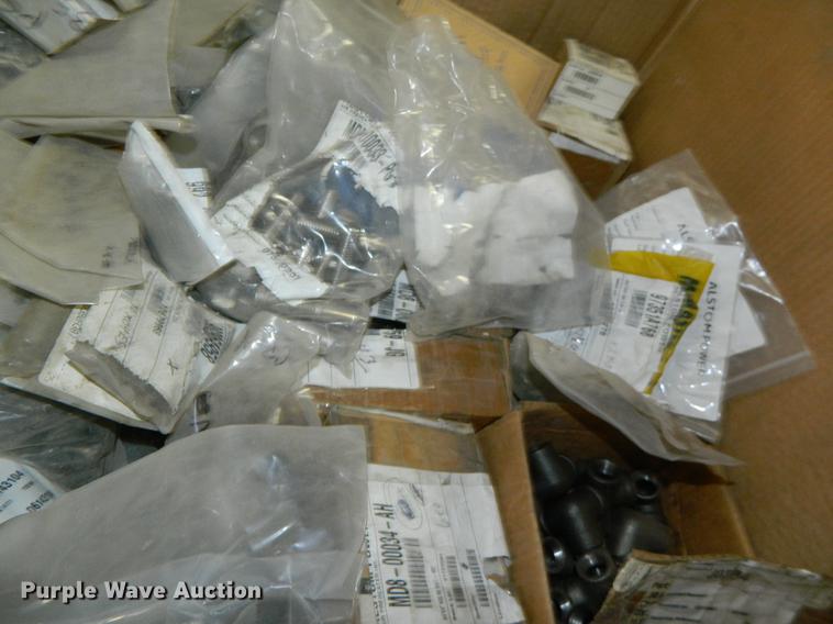 image for item DE9973 Hardware