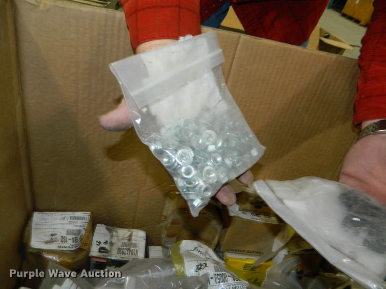 image for item DE9973 Hardware