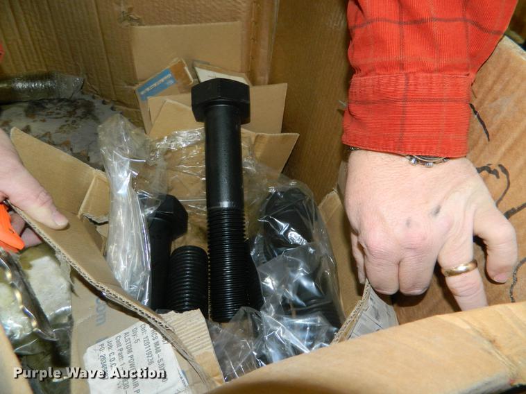 image for item DE9977 Hardware