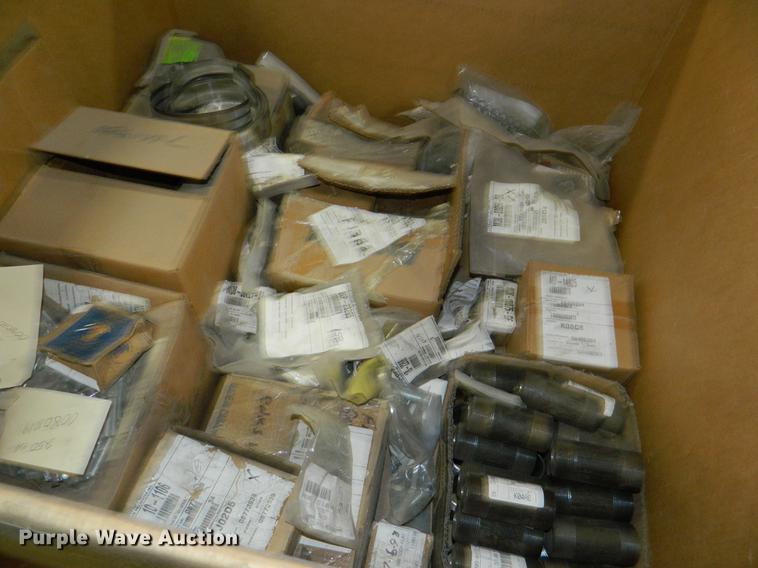 image for item DE9979 Hardware