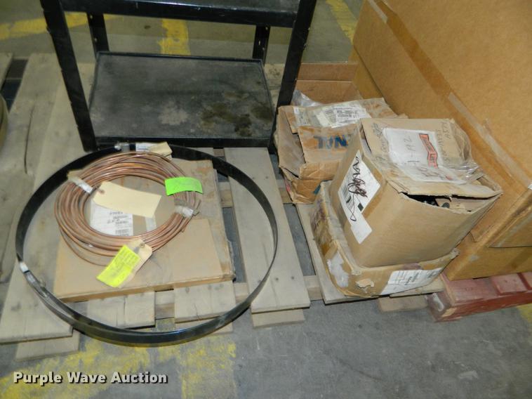 image for item DE9979 Hardware