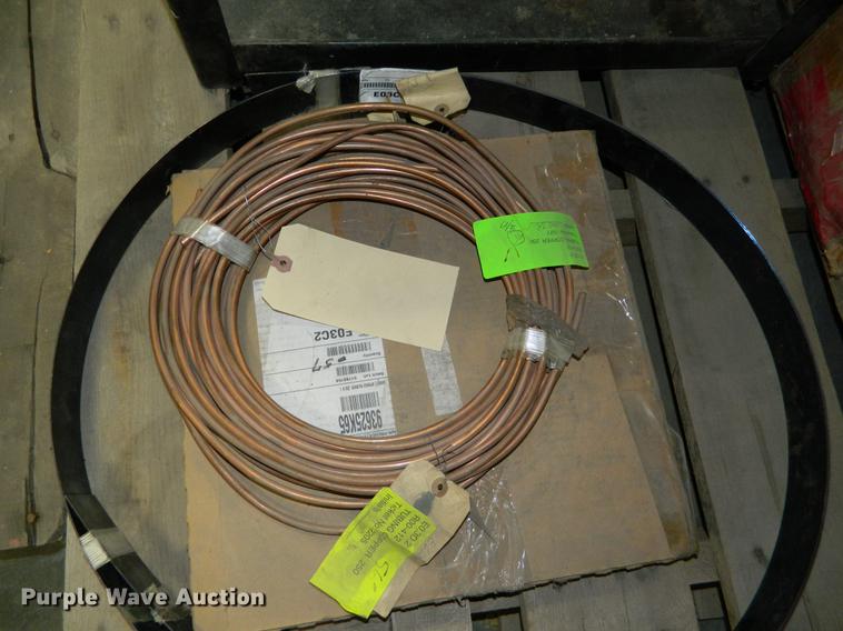 image for item DE9979 Hardware