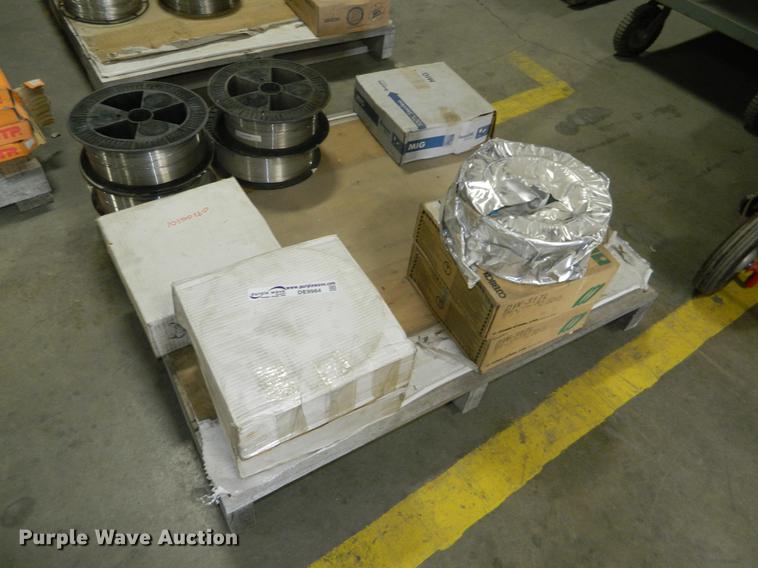 image for item DE9984 (11) spools of welding wire