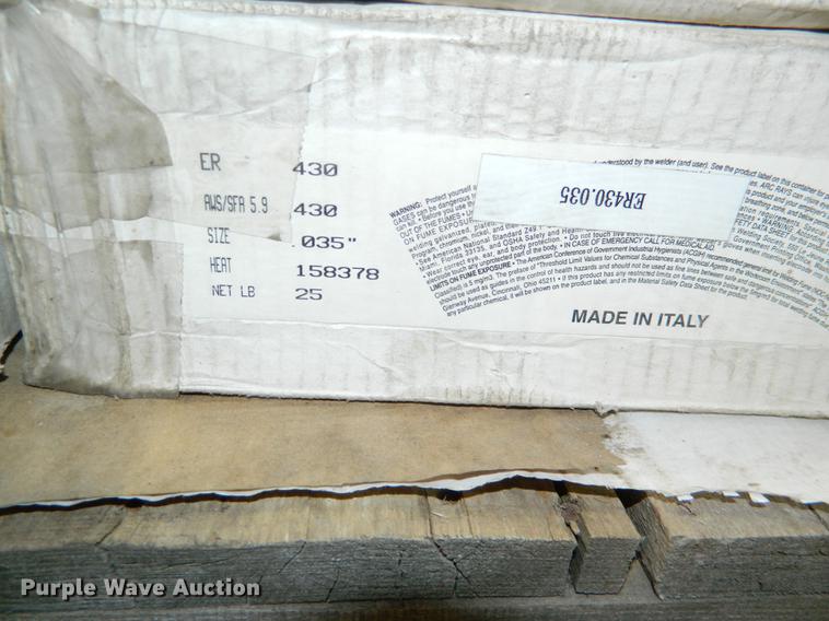 image for item DE9984 (11) spools of welding wire