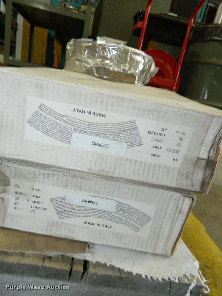 image for item DE9984 (11) spools of welding wire