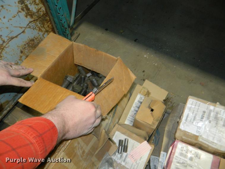 image for item DE9987 Hardware