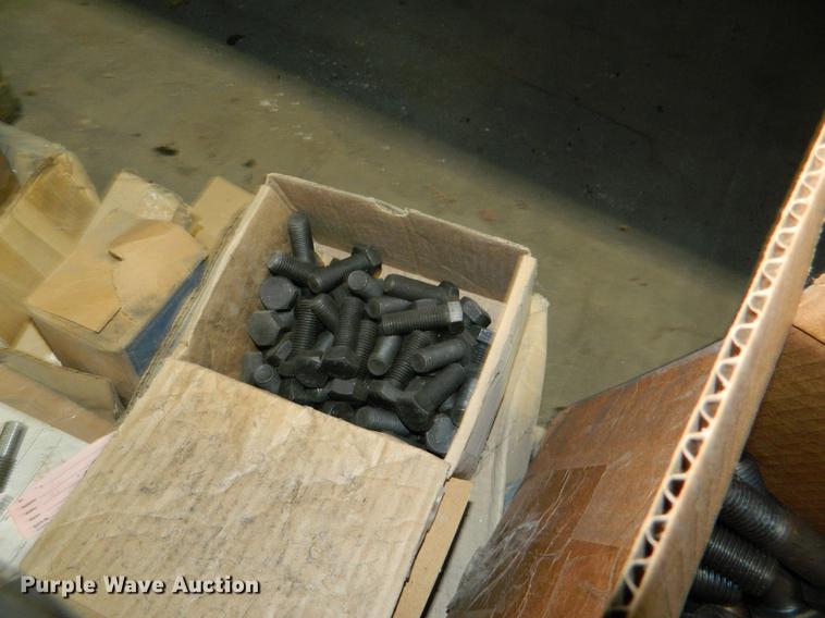 image for item DE9987 Hardware