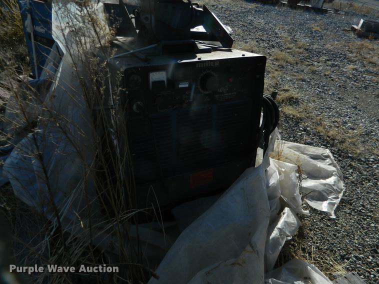 image for item DE9992 (4) welders