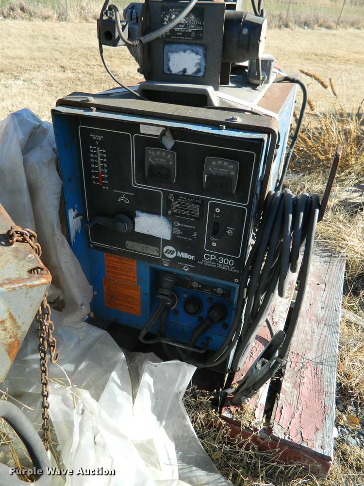 image for item DE9992 (4) welders