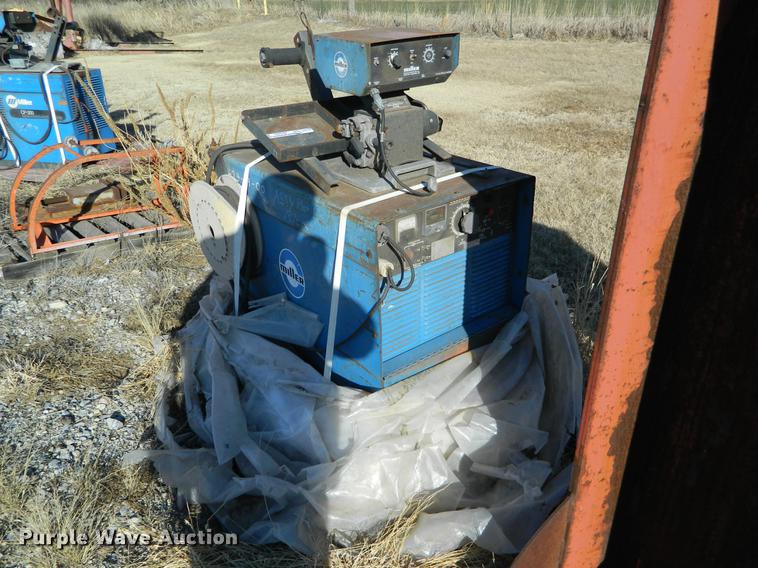 image for item DE9993 (3) welders