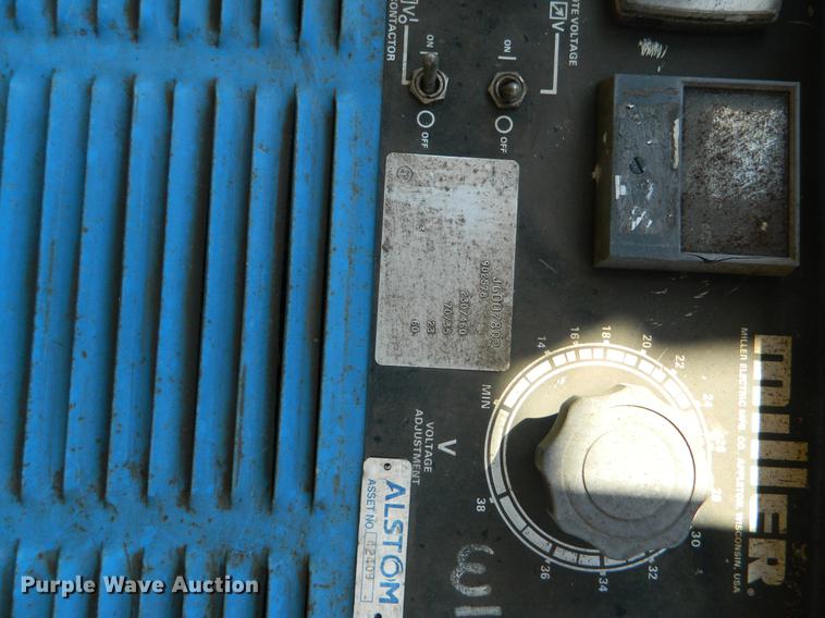 image for item DE9993 (3) welders