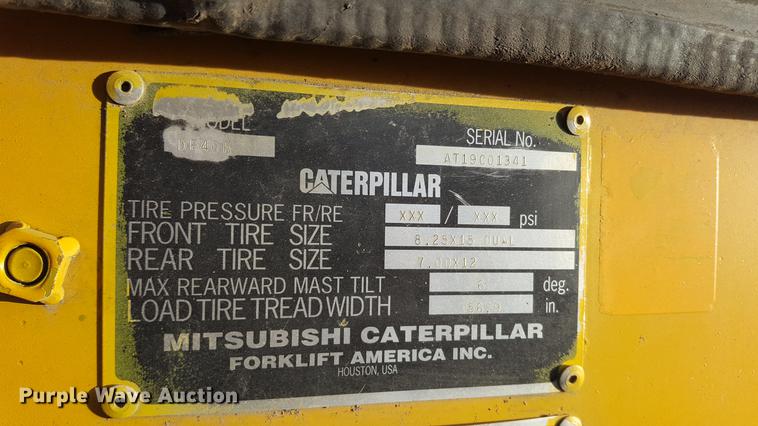image for item DF3526 Caterpillar DP40K forklift