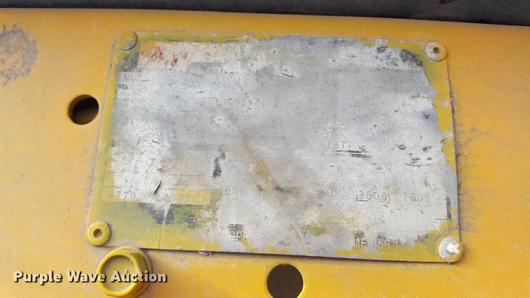 image for item DF3526 Caterpillar DP40K forklift