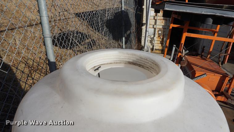 image for item DN9362 Water tank