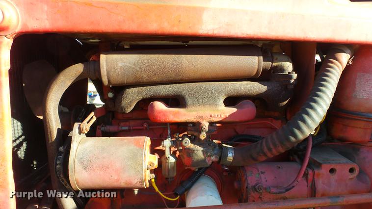 image for item DR9820 Ford 601 Workmaster tractor