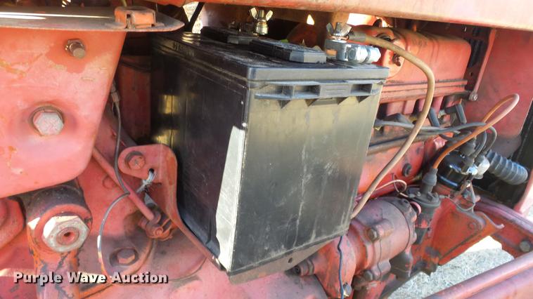 image for item DR9820 Ford 601 Workmaster tractor