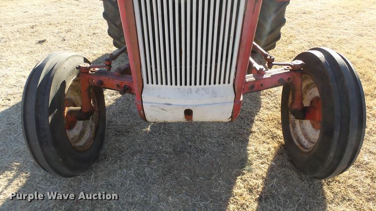 image for item DR9820 Ford 601 Workmaster tractor
