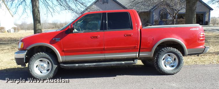 image for item DX9343 2003 Ford F150 XLT SuperCrew pickup truck