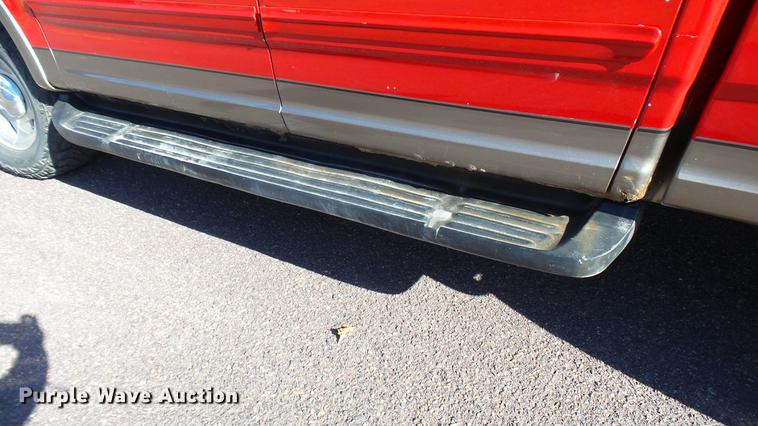 image for item DX9343 2003 Ford F150 XLT SuperCrew pickup truck