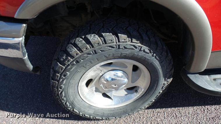 image for item DX9343 2003 Ford F150 XLT SuperCrew pickup truck