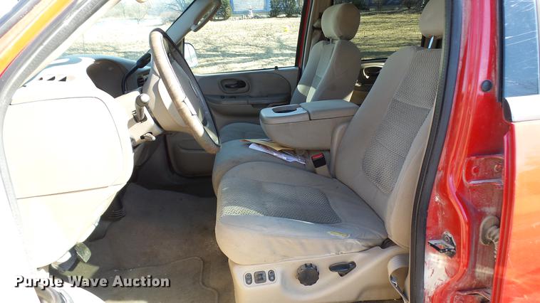 image for item DX9343 2003 Ford F150 XLT SuperCrew pickup truck