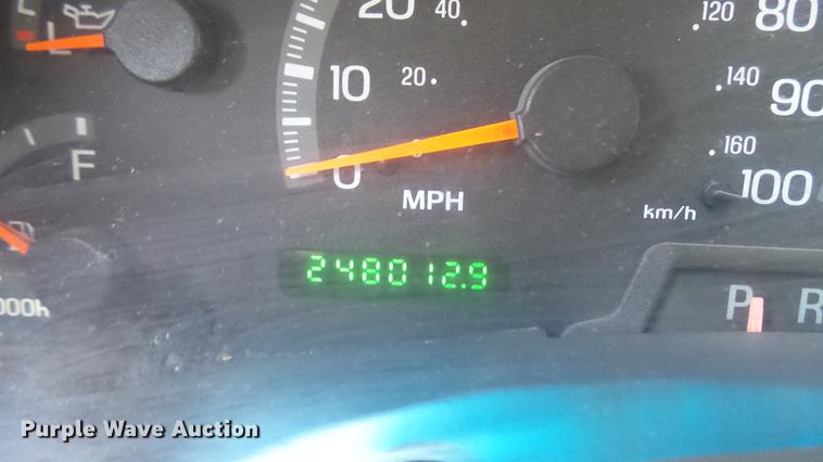 image for item DX9343 2003 Ford F150 XLT SuperCrew pickup truck