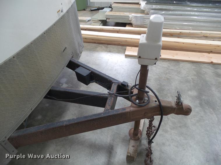 image for item DZ9184 2007 Shadow Master 5M824XL2 enclosed cargo trailer