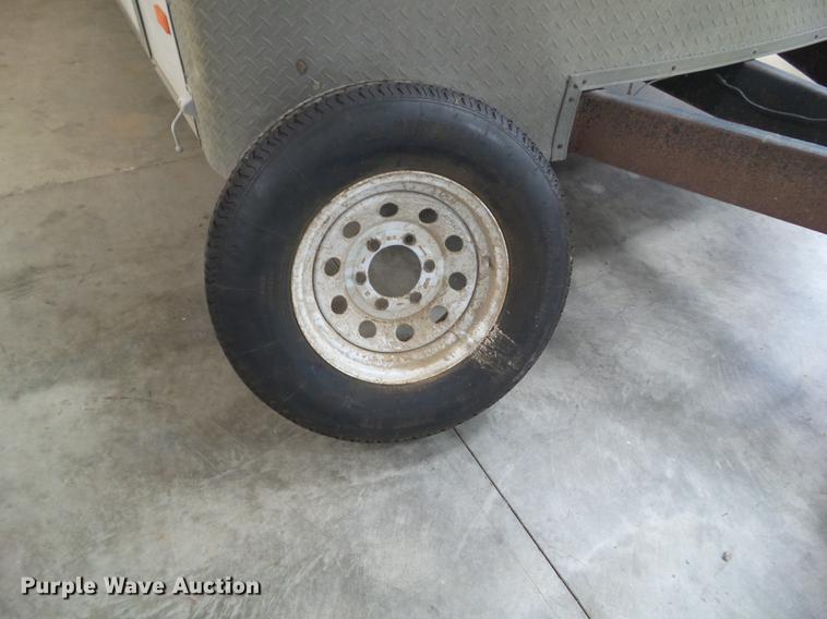 image for item DZ9184 2007 Shadow Master 5M824XL2 enclosed cargo trailer