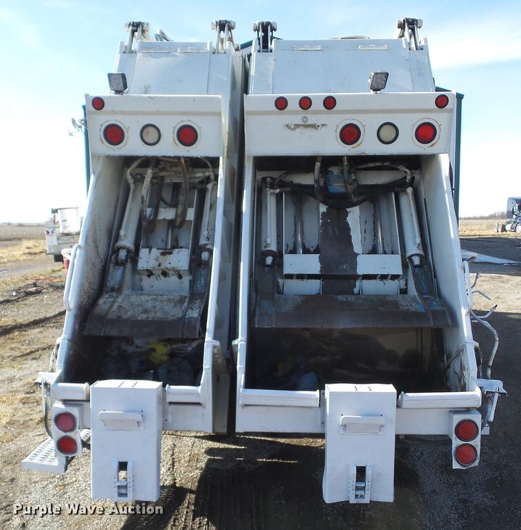 image for item DZ9193 1998 Crane Carrier Low Entry refuse truck