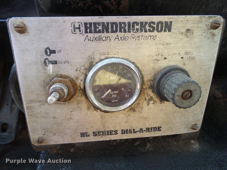 image for item DZ9193 1998 Crane Carrier Low Entry refuse truck